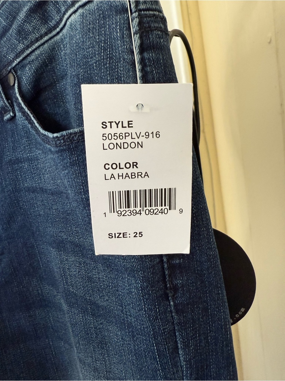 Articles of Society London High Rise Jeans | Dark Wash Tie Dye Hem | Size 25 NWT - Picture 5 of 10